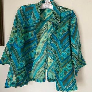 2000s lightweight button up shirt